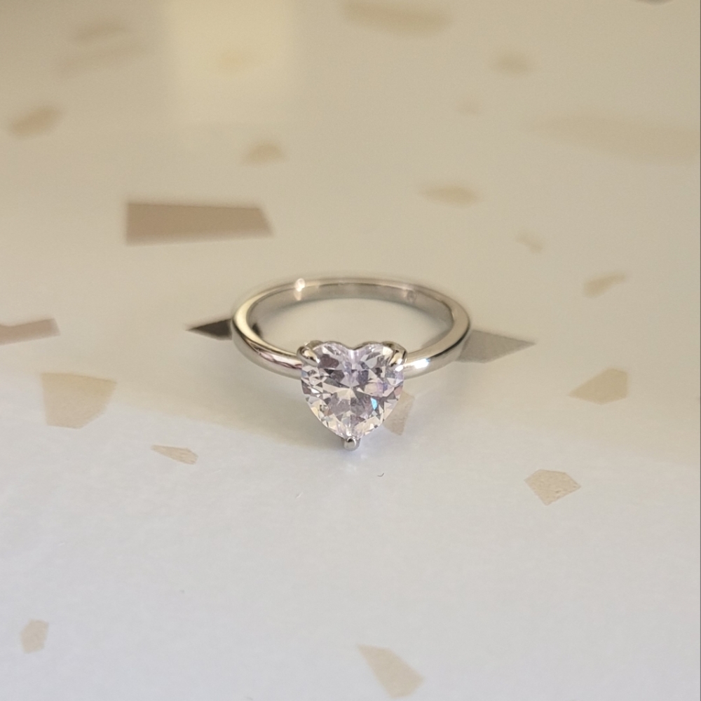 ❤ Heart-shaped Ring ❤
